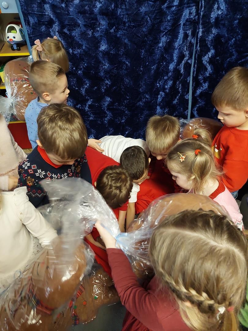 20251209_121138_1440x1080