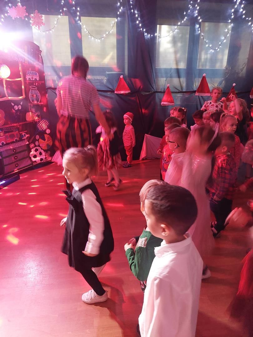 20251209_100047_1440x1080