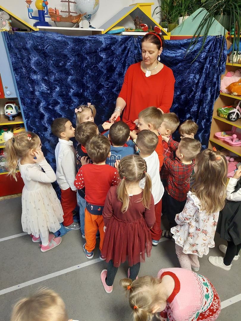 20251209_121056_1440x1080