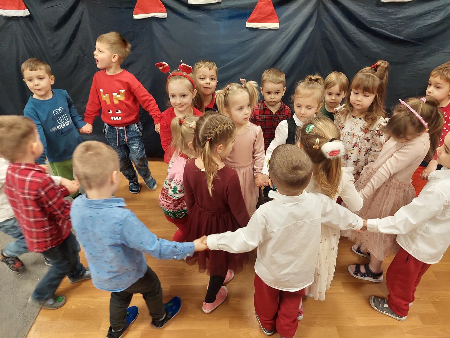 20251209_093339_1440x1080