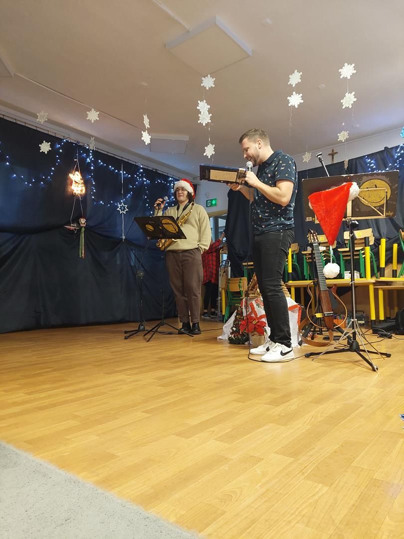 20251212_143727_1440x1080