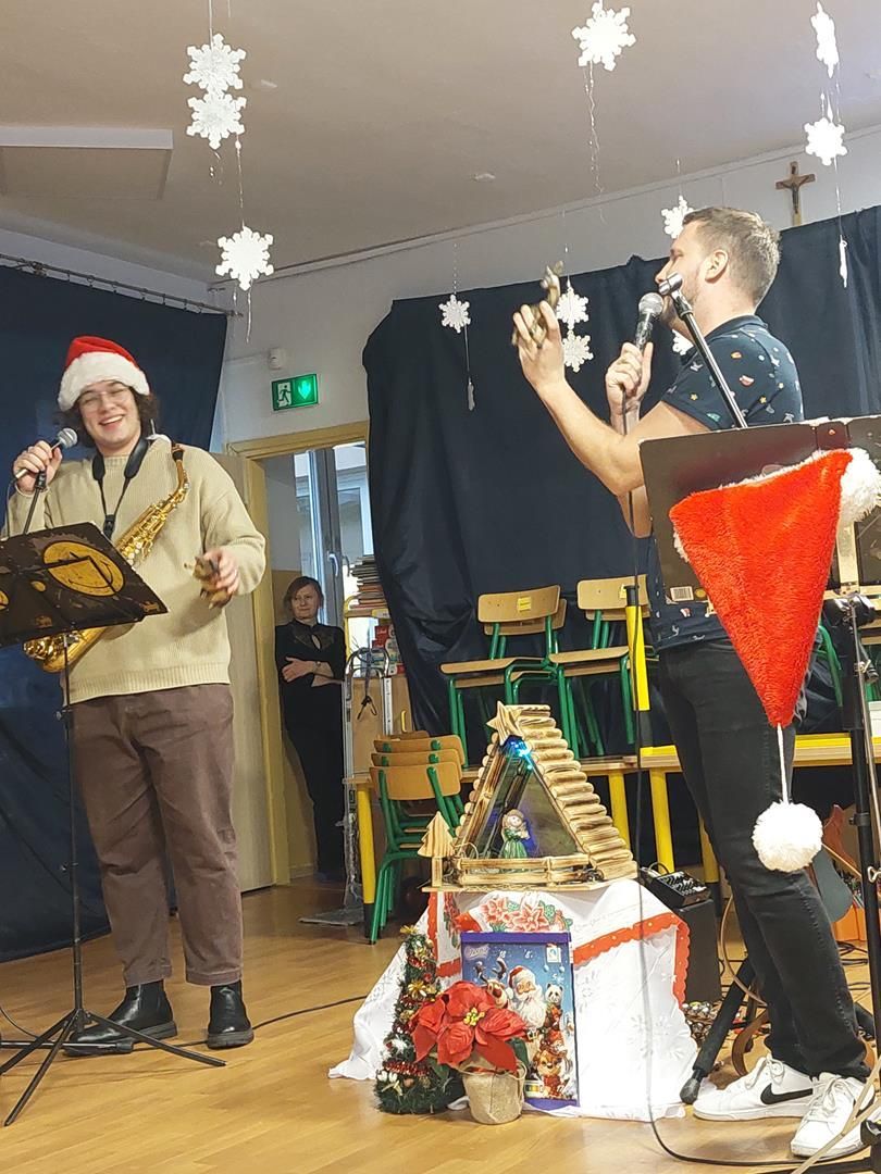 20251212_142343_1440x1080