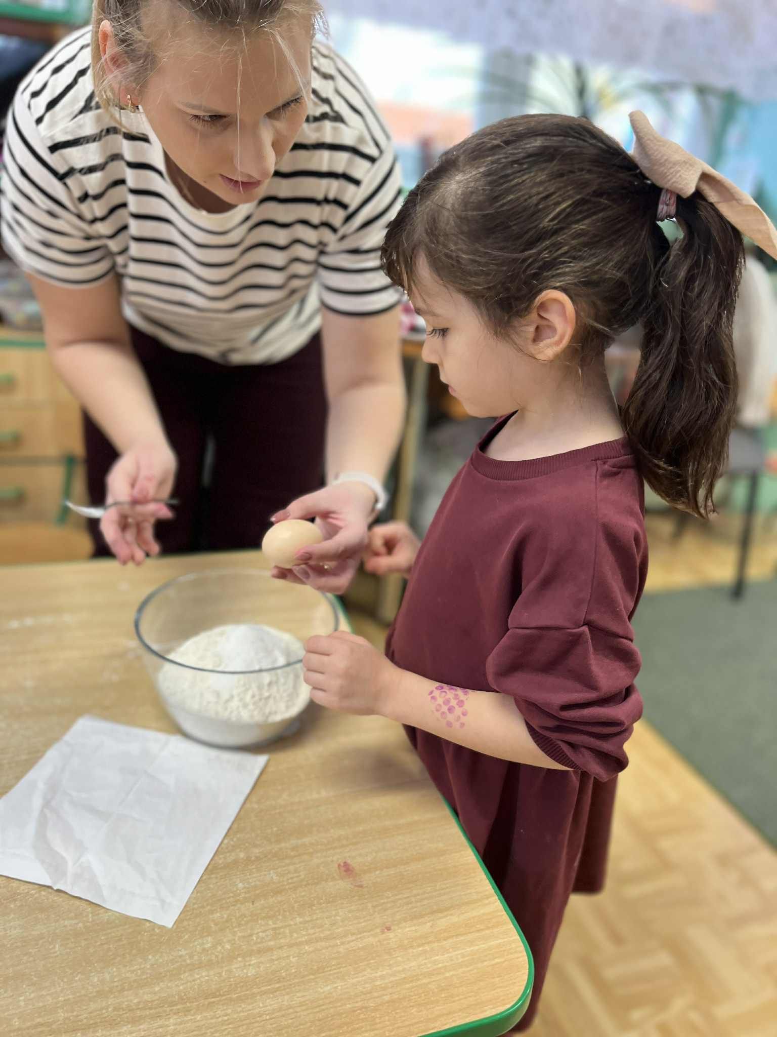 605c40f9-b18f-4a97-9f8b-55e7b60ecaa0