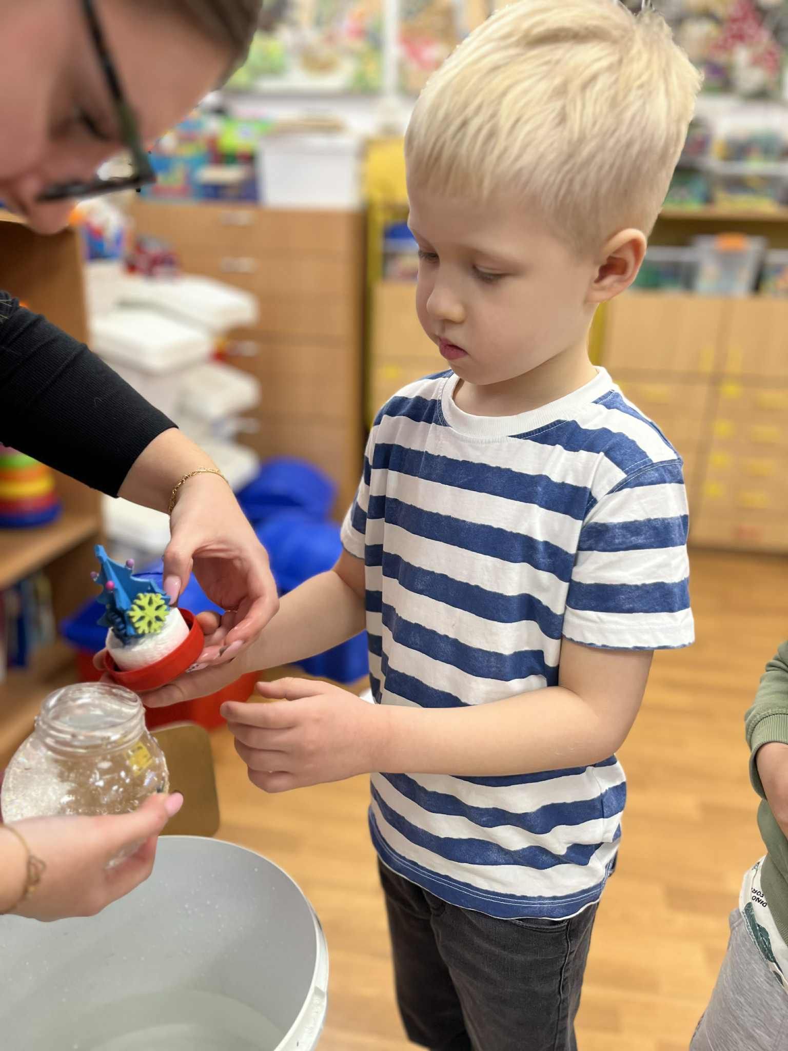 d042e9bf-c58f-43c6-9db1-7e34537b4eef