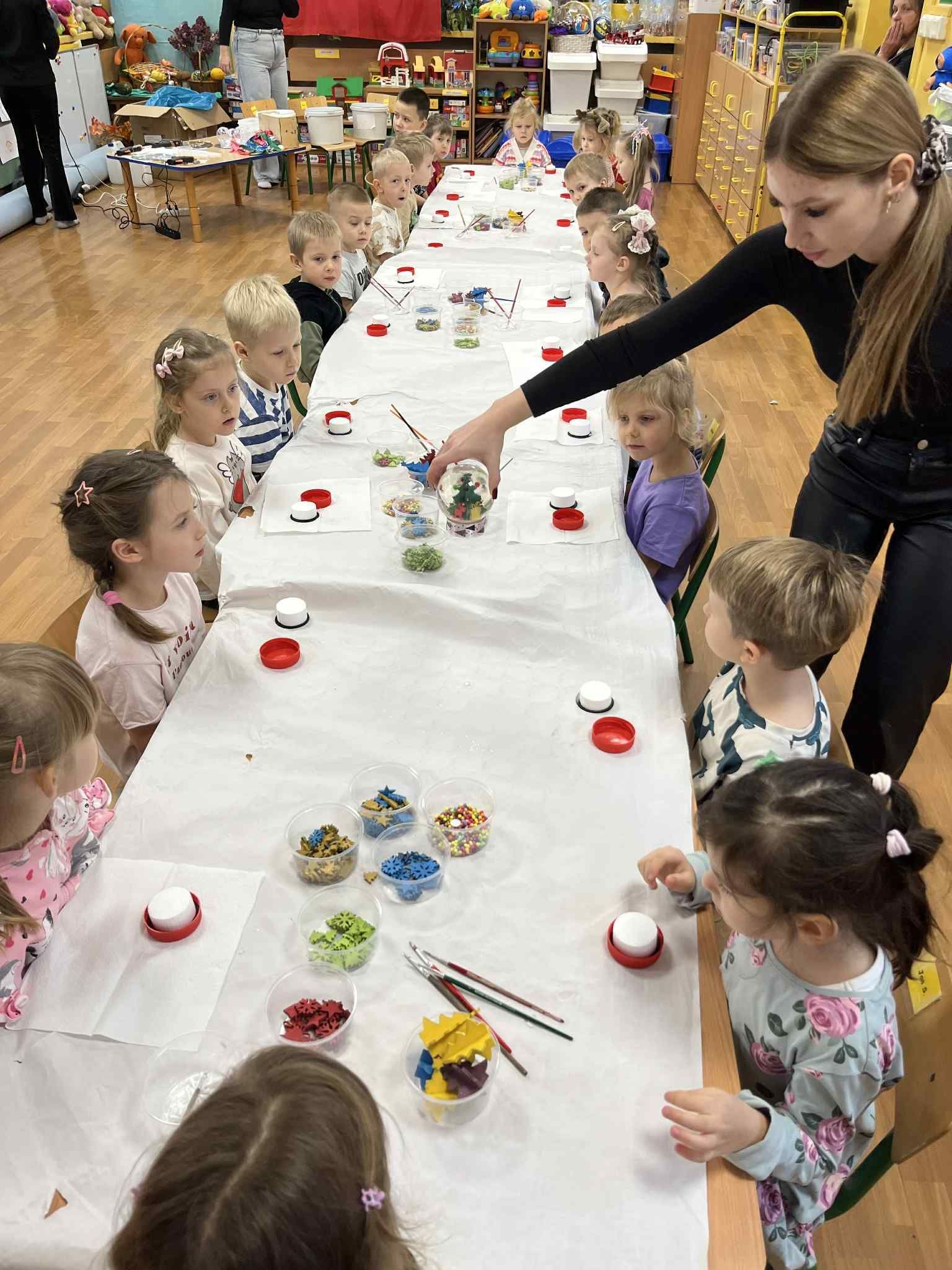 099ef91c-4a32-49e0-9b0b-c01361b32214