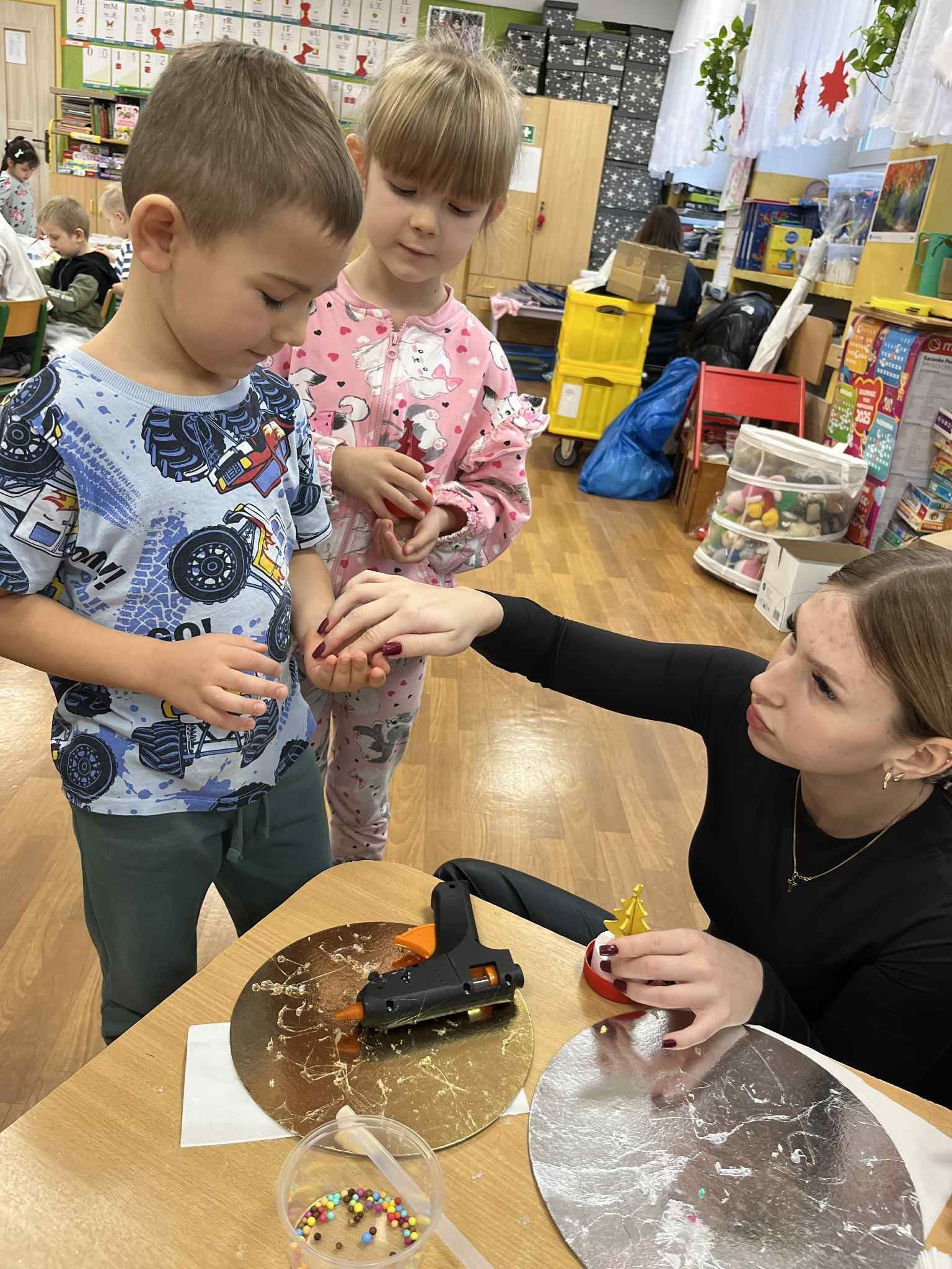 34135882-ff75-4909-a38c-b6715347263b