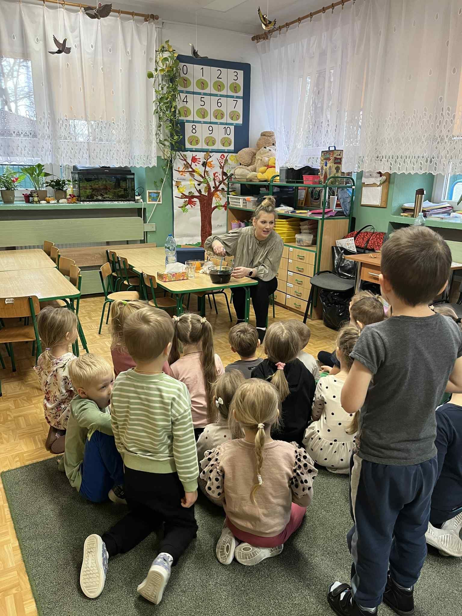 13f6b4e7-e300-42e7-ae05-84364b1f0153