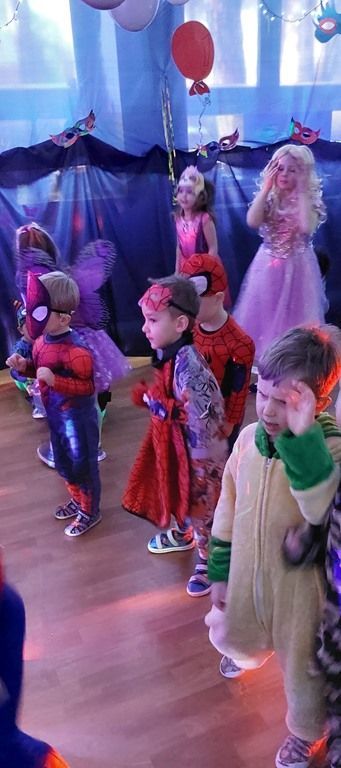 20260203_095330_341x768