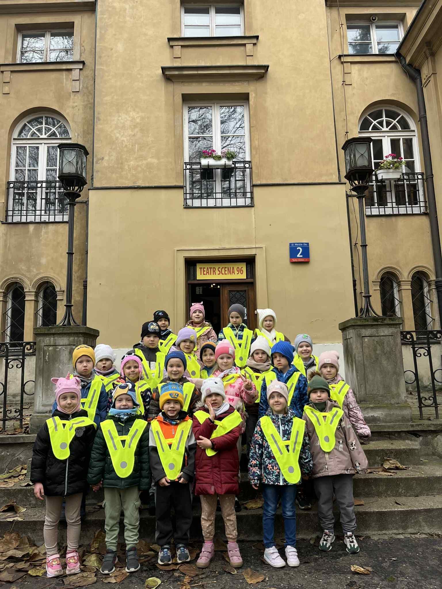 5ffe16a5-f17b-4eb2-8b93-9bac8d014f67