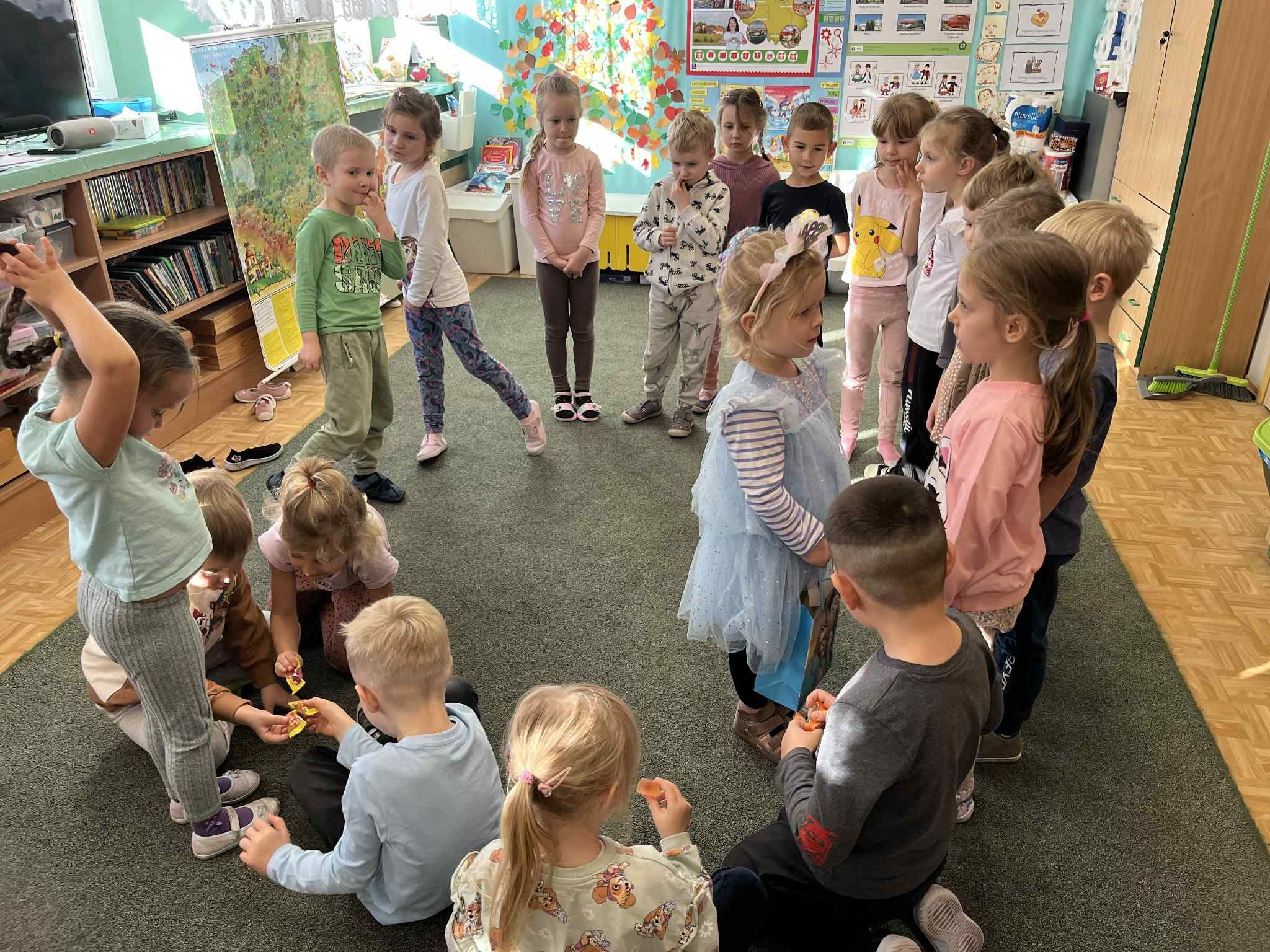 8e617a81-8bcd-406c-bebd-7625592d8986