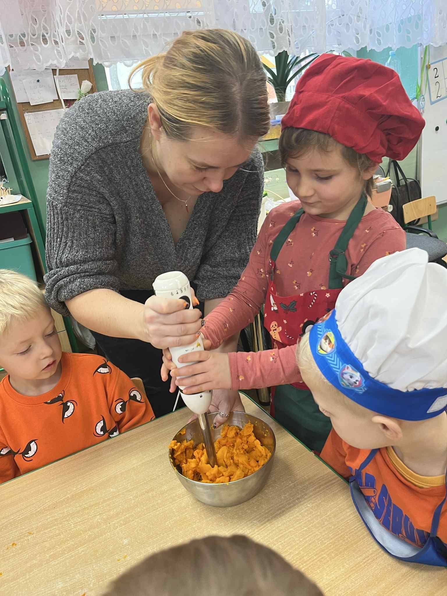 f4bdd306-47b5-4571-9a52-39d234e4b224