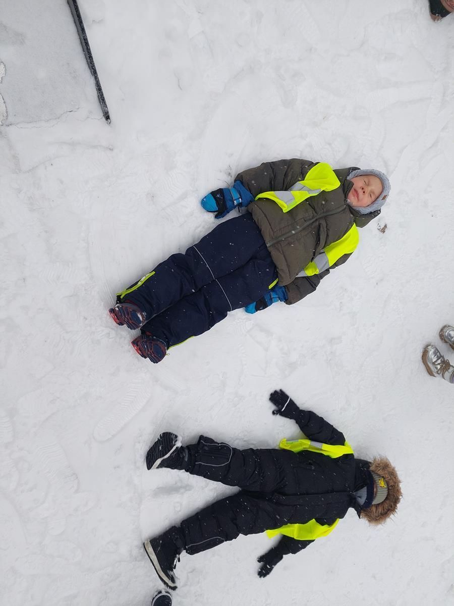 20251124_125747_1600x1200