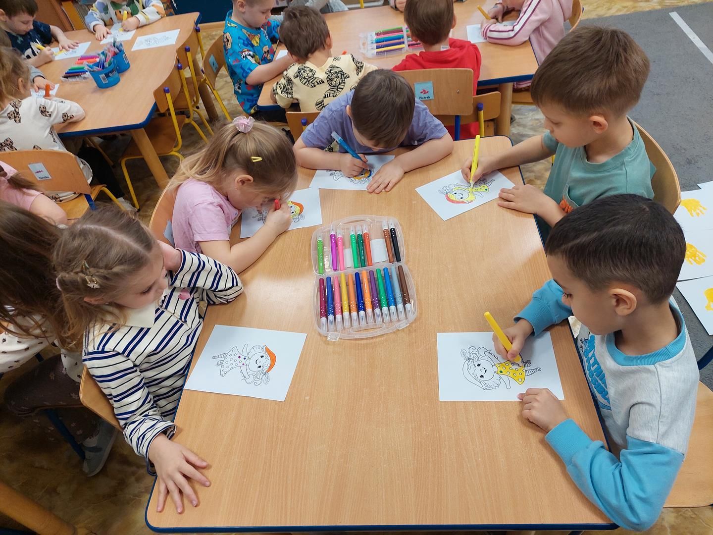 20251211_105850_1440x1080