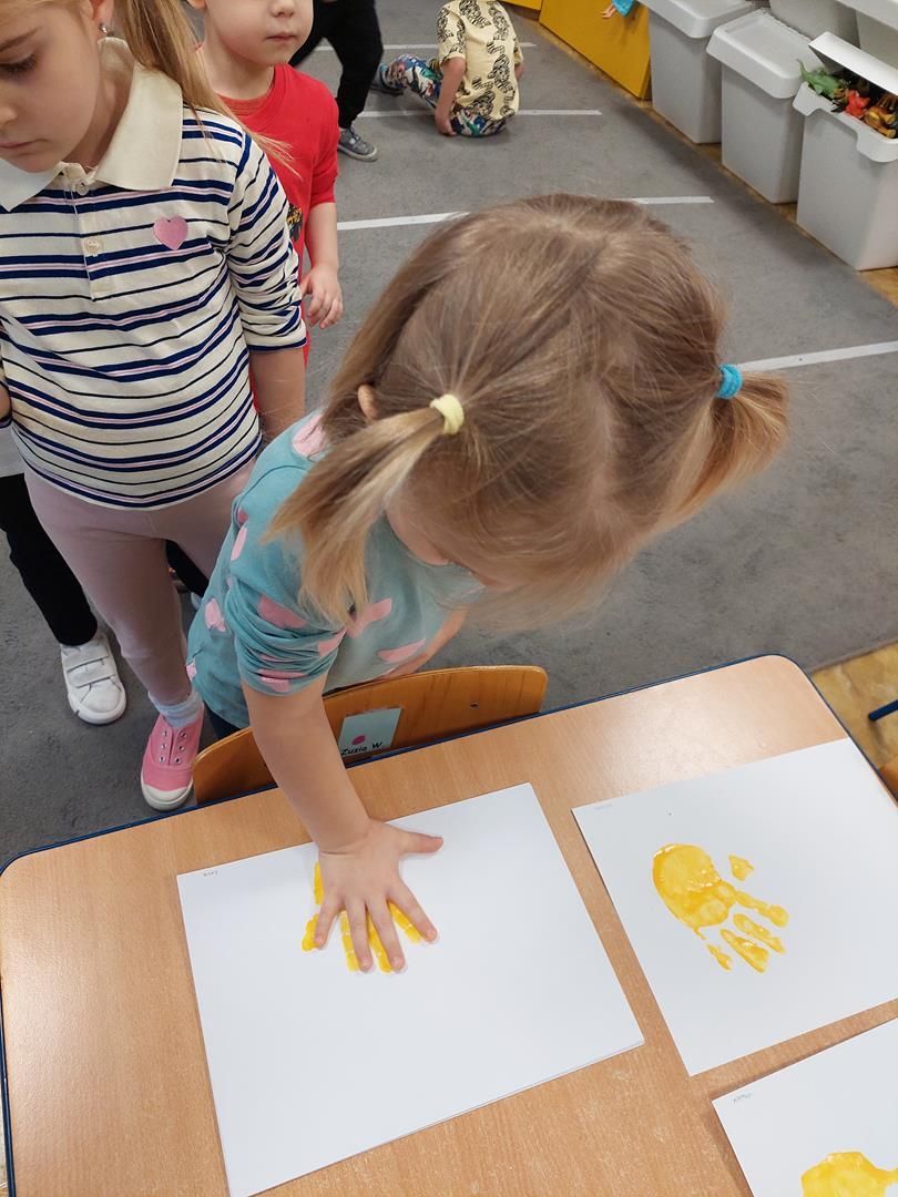 20251211_092449_1440x1080